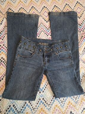 🔥 Y2K Low Waisted Bongo Deatailed Waist Bell Bottom Popstar Jeans